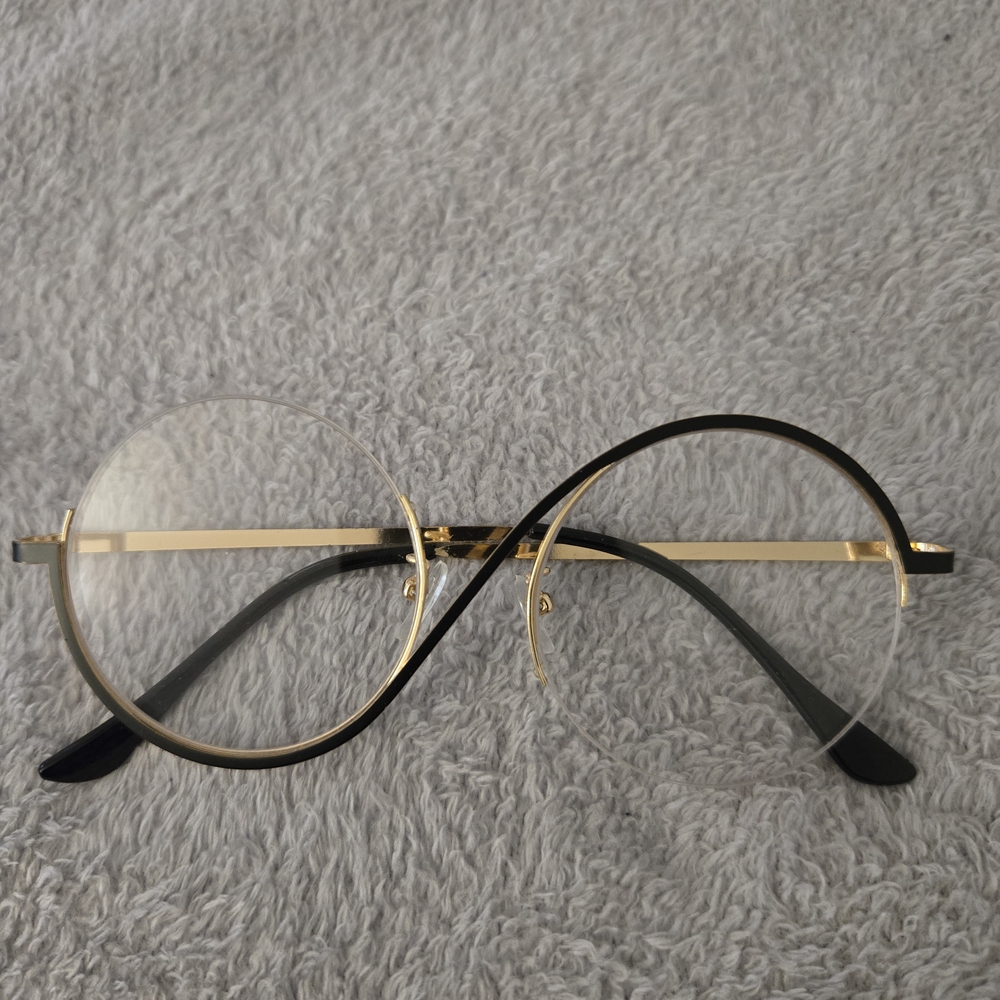 Round Gold and Black Glasses